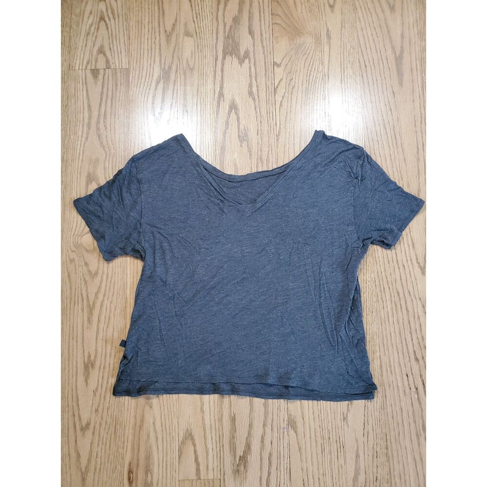 lululemon Womens 4 Lightweight T-shirt Layer Yoga Athleisure Soft EUC
